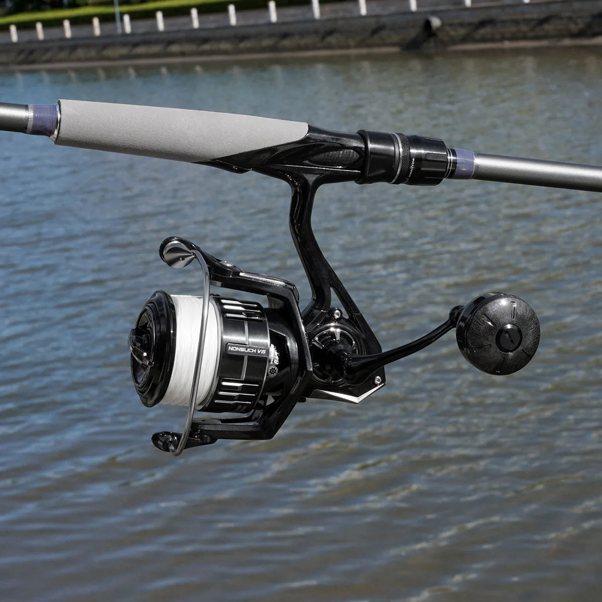 Spinning Carbon Fishing Reel